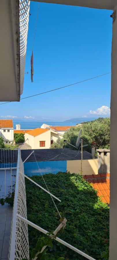 Ivan Makarska Buitenkant foto